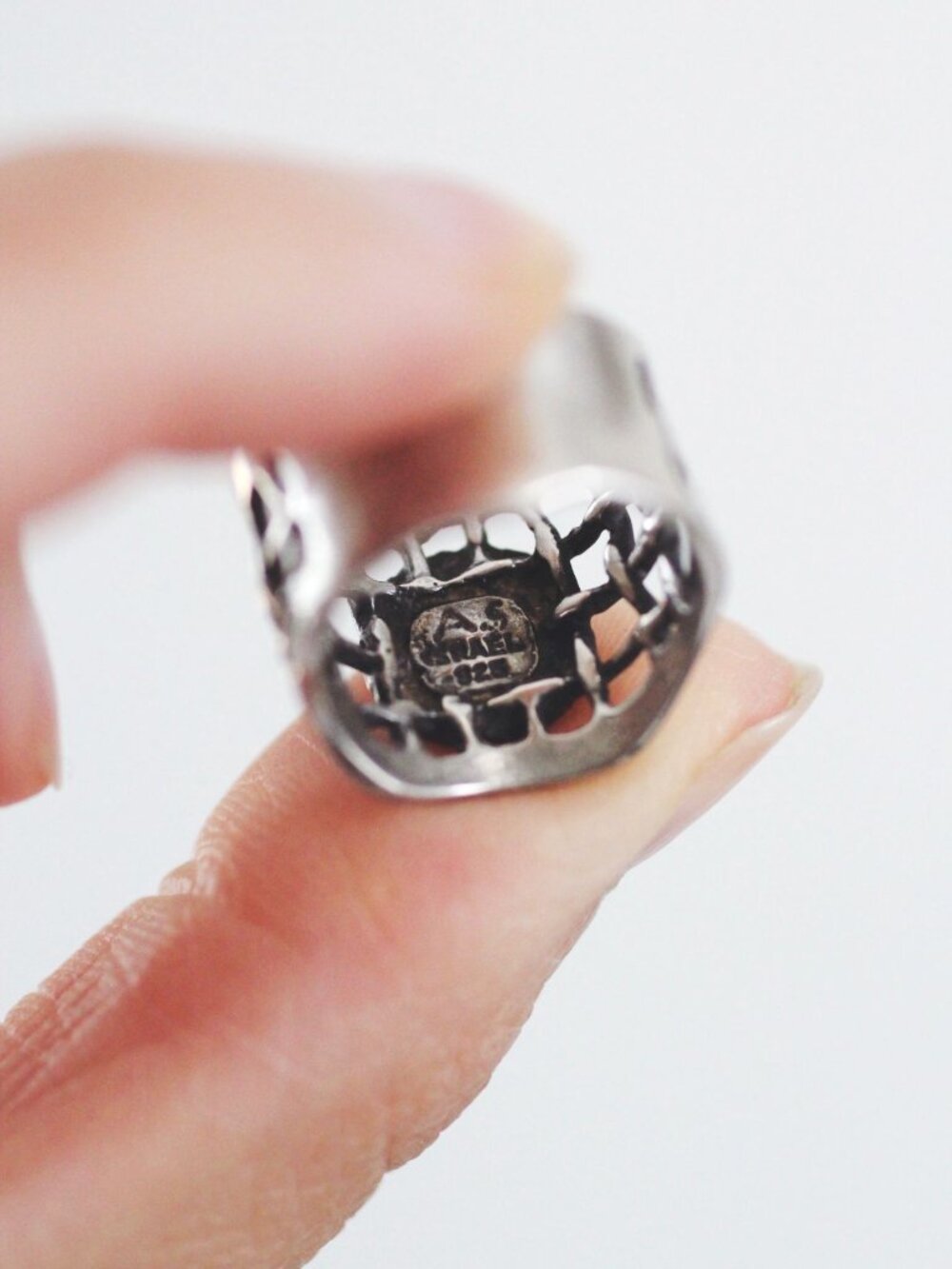 Modernist Brutalist Sterling Silver Garnet Statement Ring Grid Net A.S. Israel 9 - Picture 8 of 8
